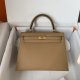 Hermes Epsom Kelly Sellier 25 Handbag in Chevre Gold